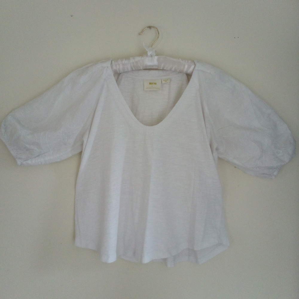 Women's White Puff Sleeve Top